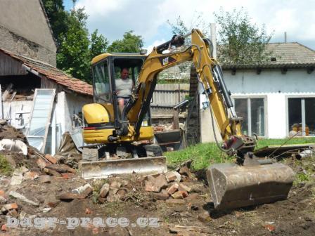 Minibagr - Zemní práce