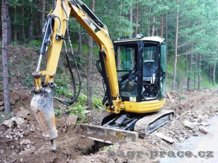 Minibagr - Zemní práce